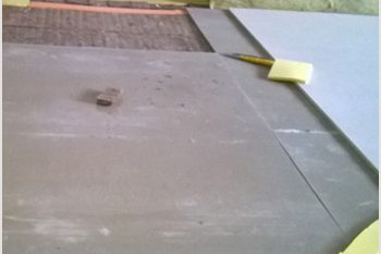 Zvucna izolacija poda od udarne buke stopicama SR 42